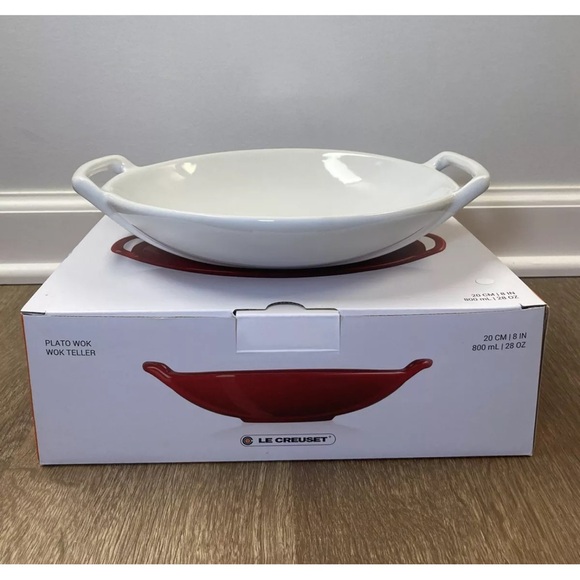 NEW IN BOX Le Creuset Wok Plate Large White - Picture 1 of 7